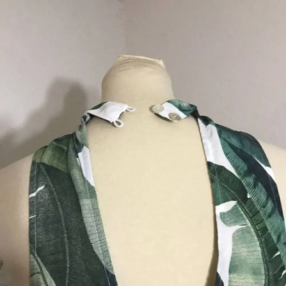 Show Me Your Mumu Casey Collar Halter Top Size Small - Picture 6 of 8